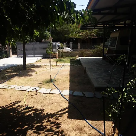 Damanda Mare * Nea Poteidaia